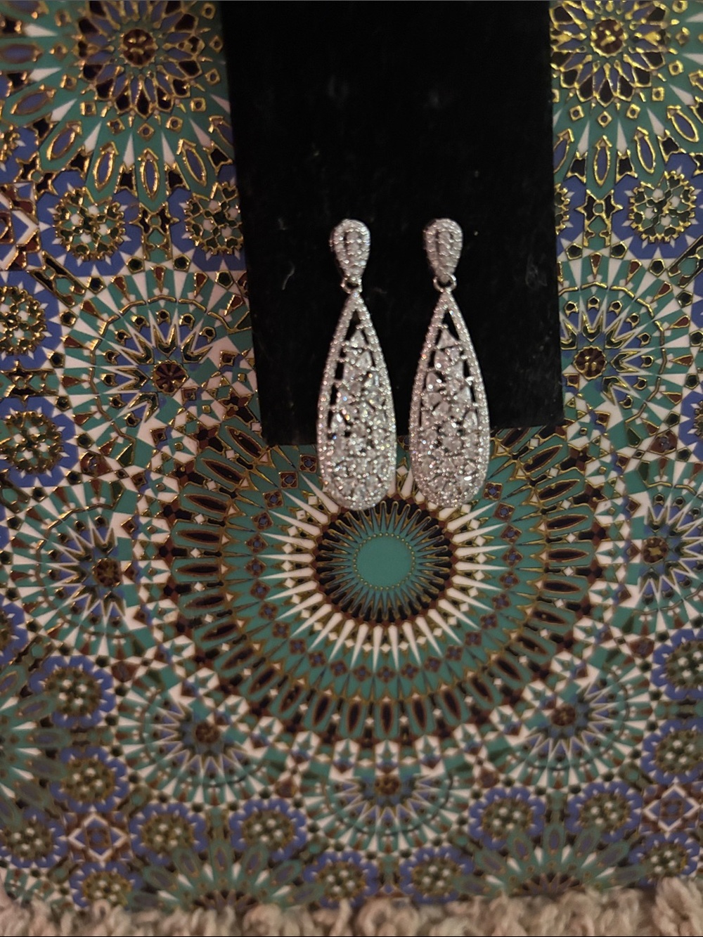 Silver Teardrop Crystal Drop Earrings - Elegant Women's Jewelry